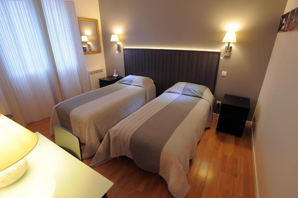 Hotel Italia Tours Habitación foto